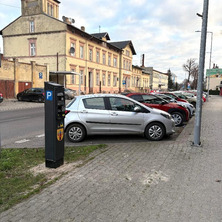 Wyższe opłaty, nowe granice strefy. Parkowanie w Nakle od stycznia droższe