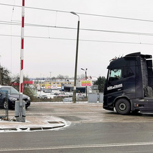 Po naprawie zrobiło się ślisko. Kierowcy, uważajcie!