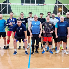 Podsumowanie meczu siatkarskiego. Walka o każdą piłkę