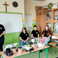 Uczniowie z Samostrzela odwiedzili ósmoklasistów. Inspirujące spotkanie