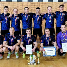 Mistrzostwa strażaków w halowej piłce nożnej. PSP Nakło na podium